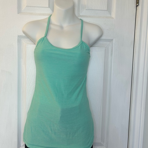 Lululemon Power Y tank in Menthol (mint green, size 4) - Picture 3 of 9